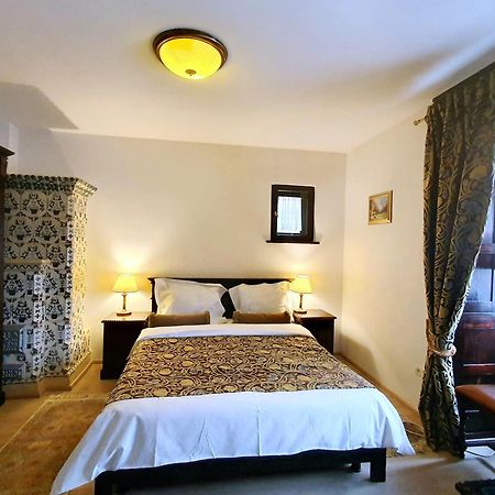 Vila Leonida - Resort Leonida บุชเตนี ภายนอก รูปภาพ