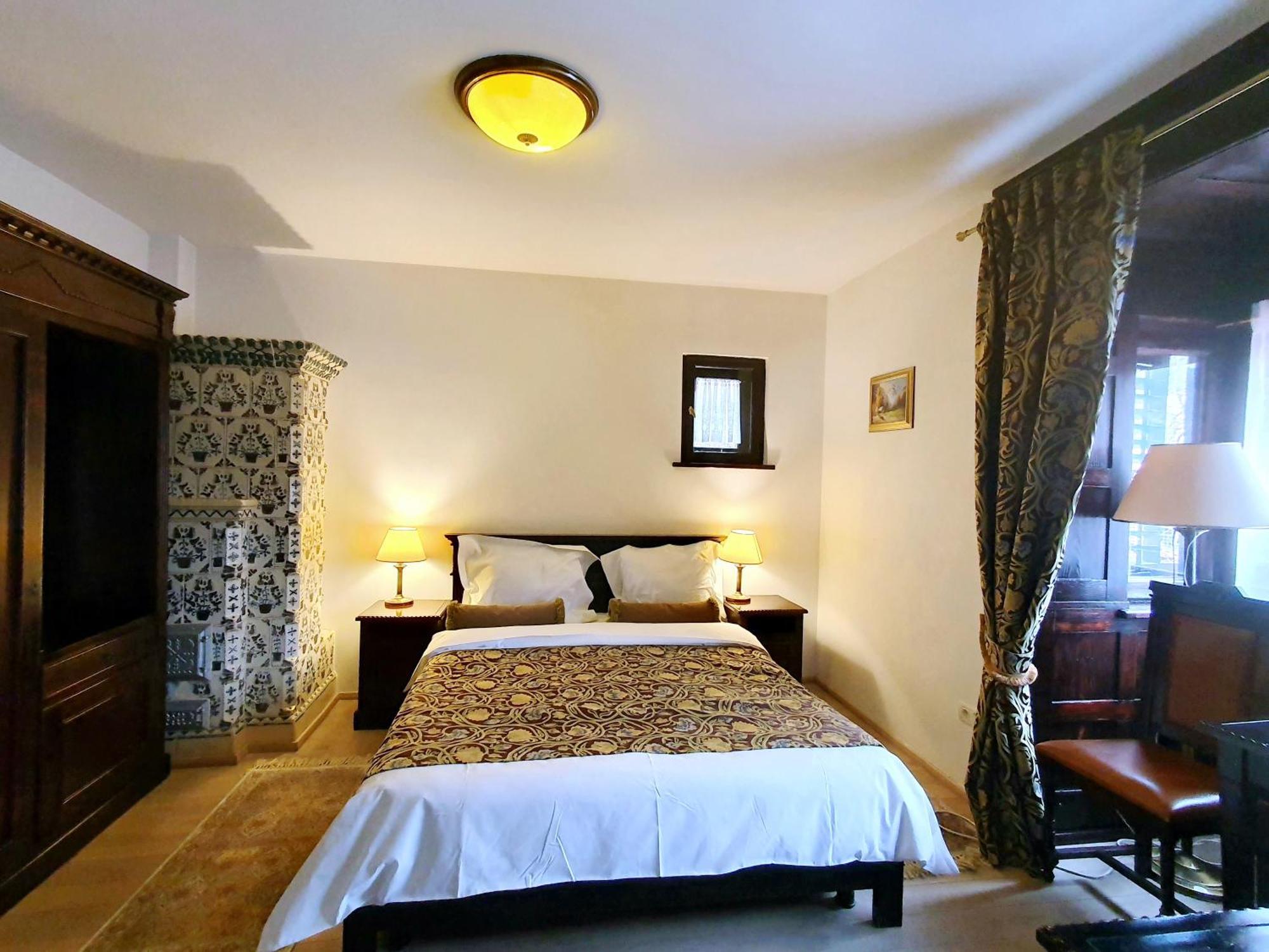 Vila Leonida - Resort Leonida บุชเตนี ภายนอก รูปภาพ