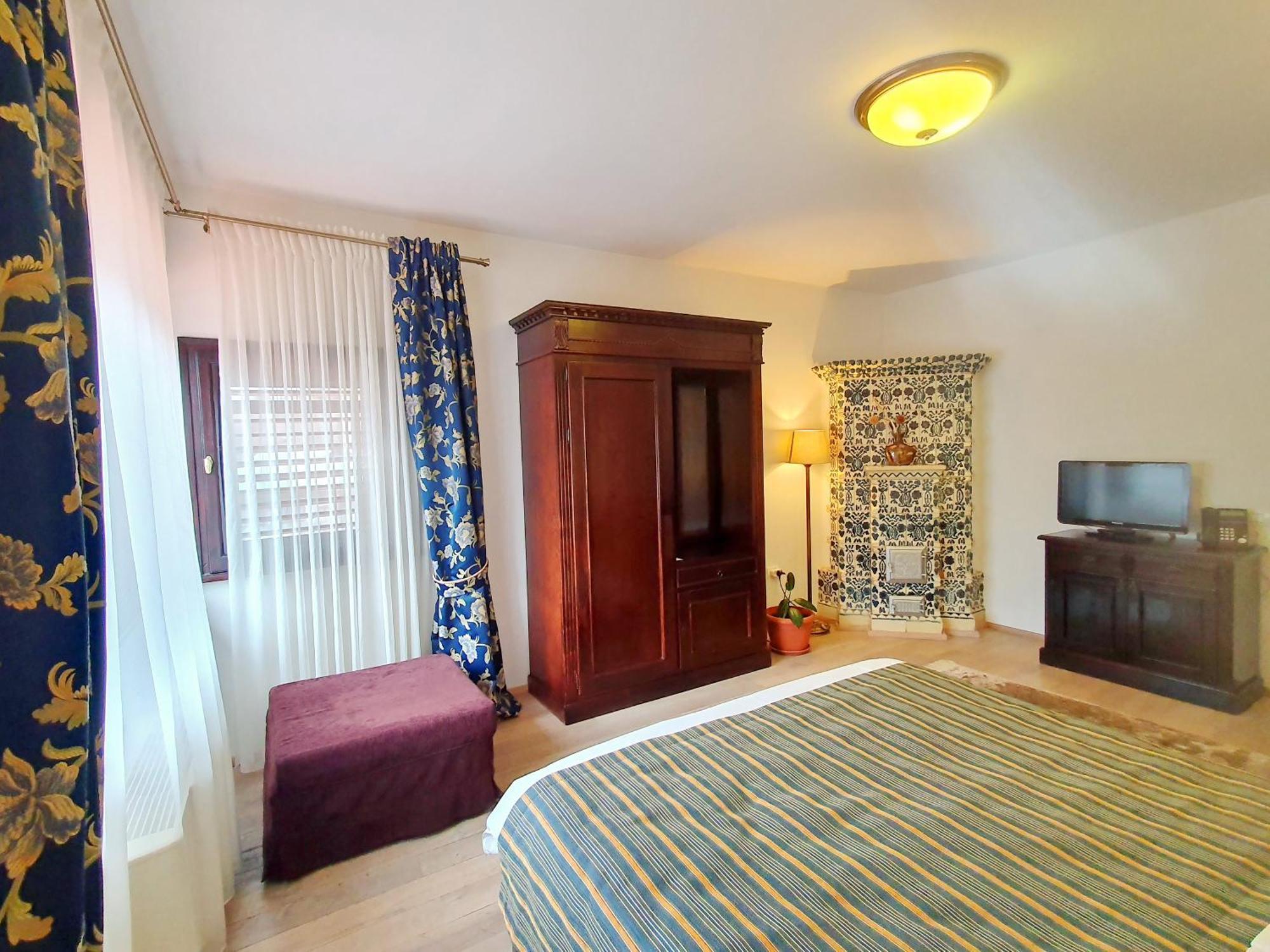 Vila Leonida - Resort Leonida บุชเตนี ภายนอก รูปภาพ