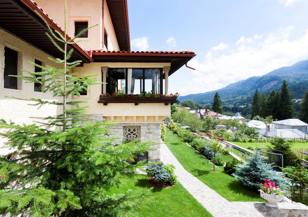 Vila Leonida - Resort Leonida บุชเตนี ภายนอก รูปภาพ